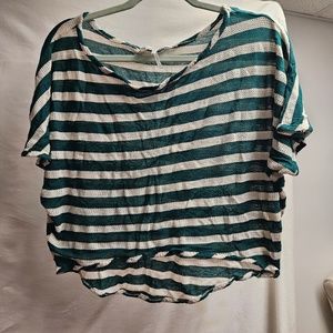 3for$25 loose fitting stripped green creme blouse top scoop neck crop